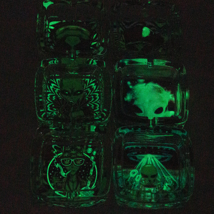Square Glow in the dark glass ashtray Glass Ashtray Canadian Distributor