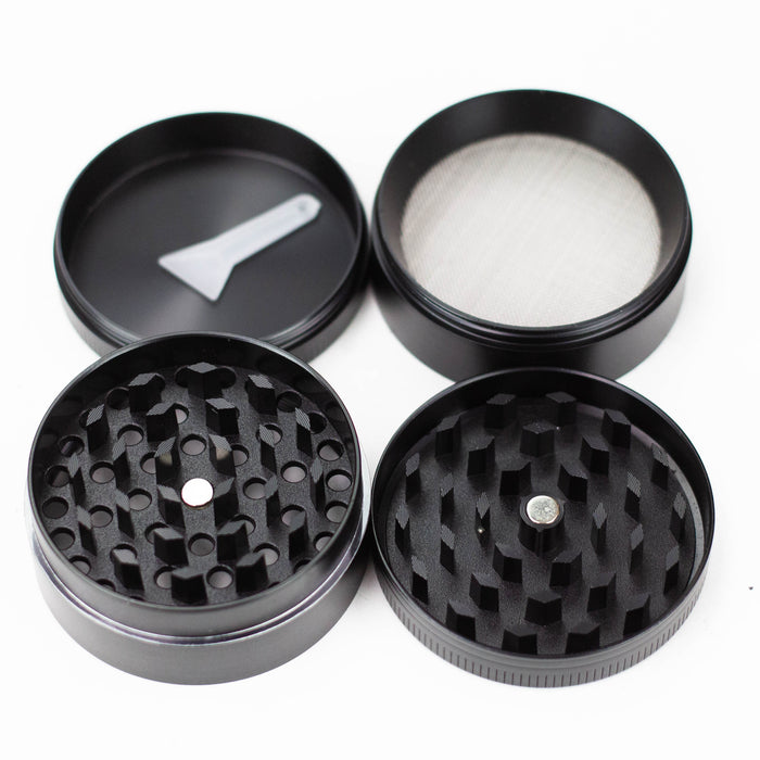 Z2" Metal Grinder Skull Pirate 4 Layers Box of 6 [GZ631] Display Pack 777 Smoke