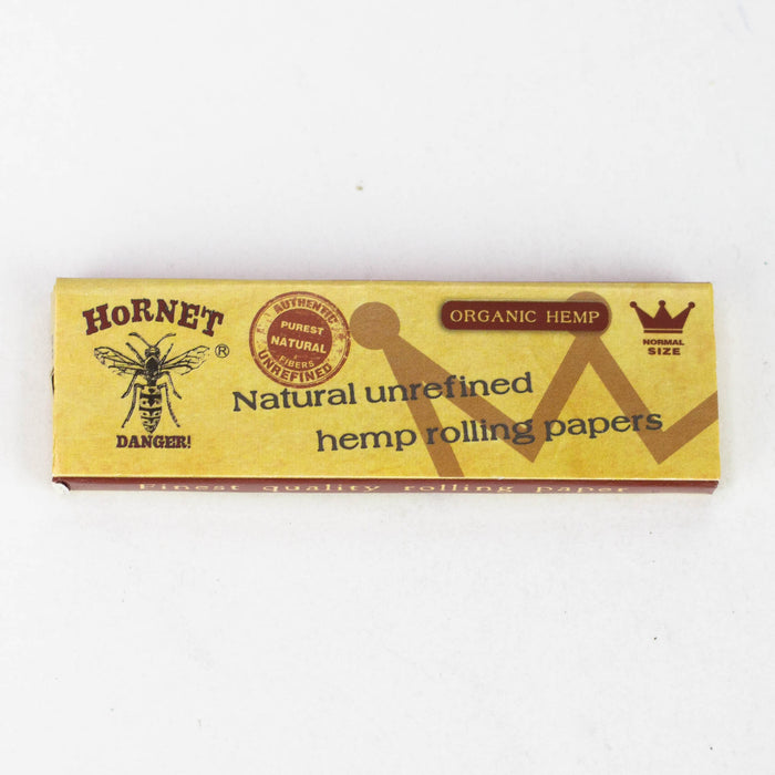 HORNET | Rolling Paper Regular 1 - 1/4" Size 777 Smoke