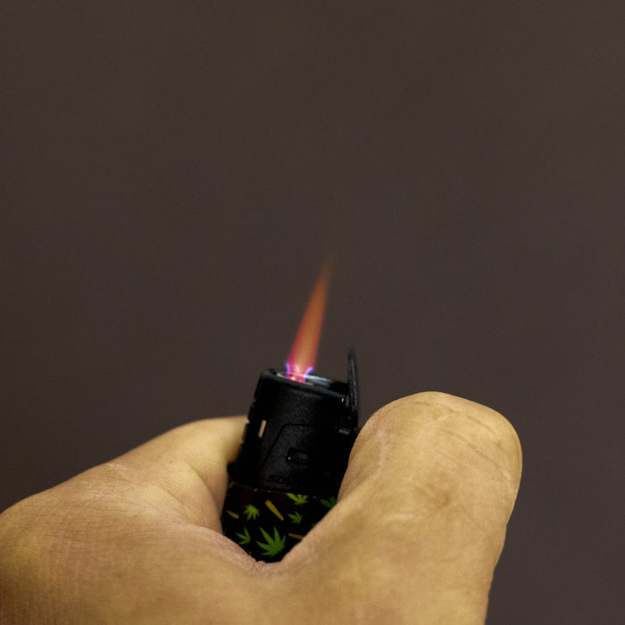 STRiKO | refillable torch lighter Box of 50 Torch ONE