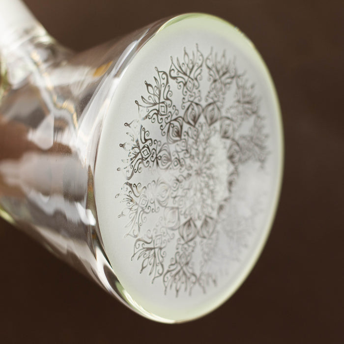 NG | 18.5 inch Sandblasted Filigree Beaker [S397] Glass Bong High-End Brands Glass