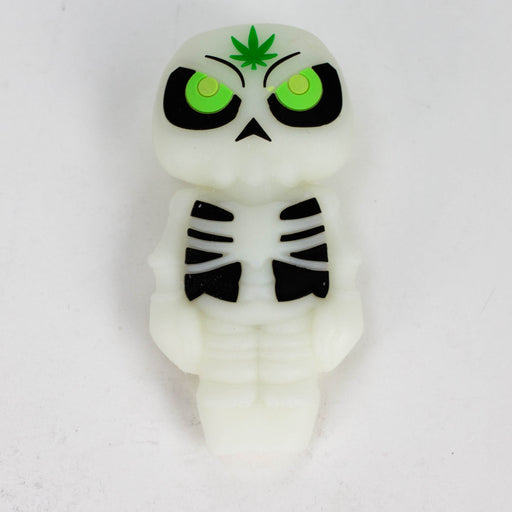3.5" Skull Silicone hand Pipe with glow [H288G] Silicone Pipe YHS Smoke