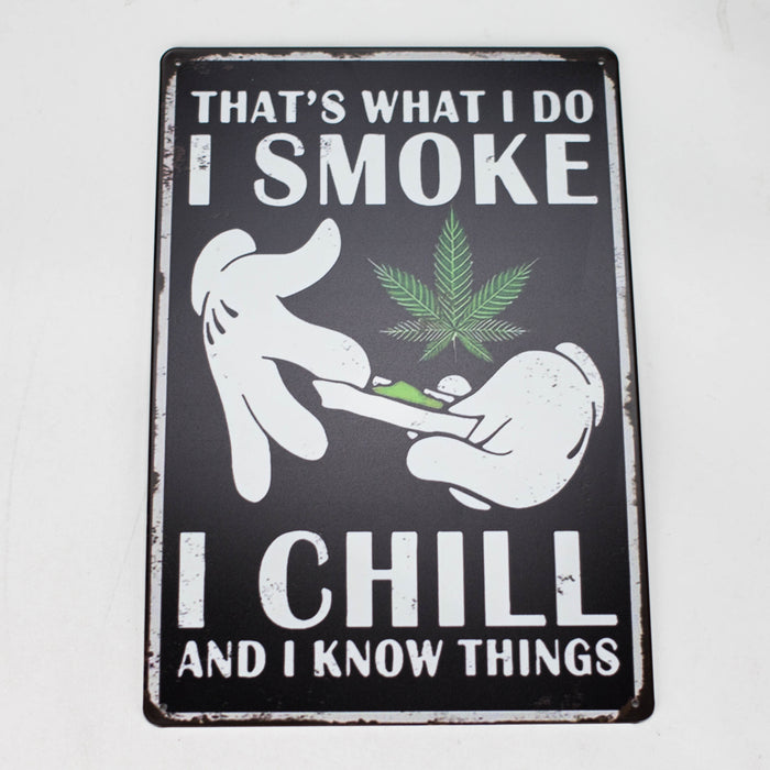 TRIM QUEEN | 420 VINTAGE SIGNS Flag · Sign · Deco Trim Queen I SMOKE I CHILL