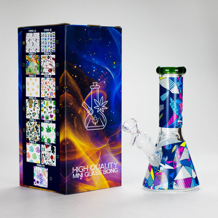 Haze | 8″ Geometric Figure Beaker Glass Bong with Color Lip – Green (Mini-X) Glass Bong Canadian Distributor