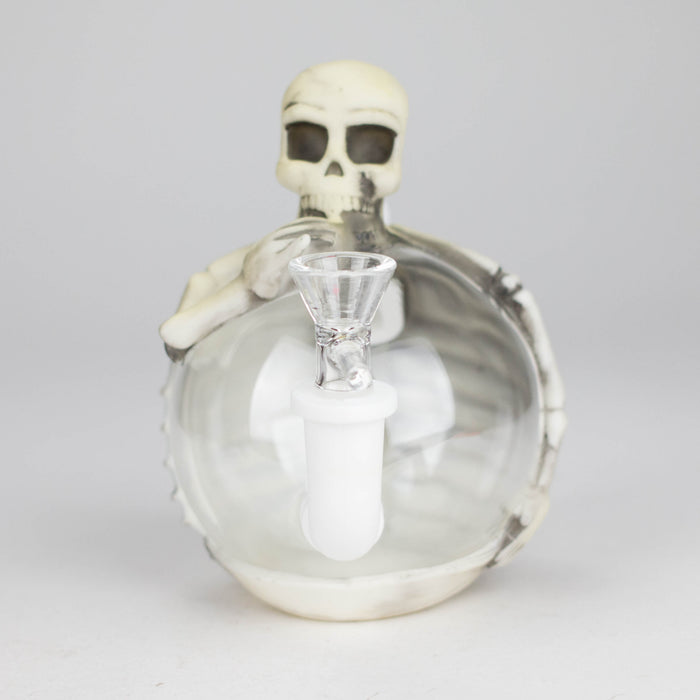 5.8" Resin Skull man Water pipe Resin · Silicone · Plastic Bong JJ Distribution