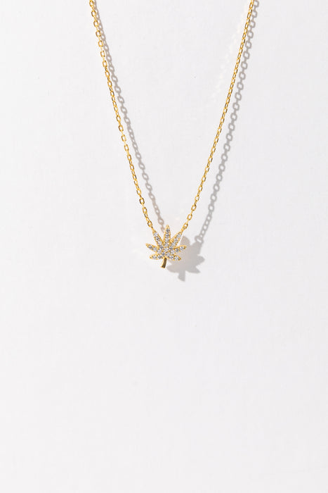 18K GOLD CANNABIS LEAF NECKLACE Jewelry The Kush Girls