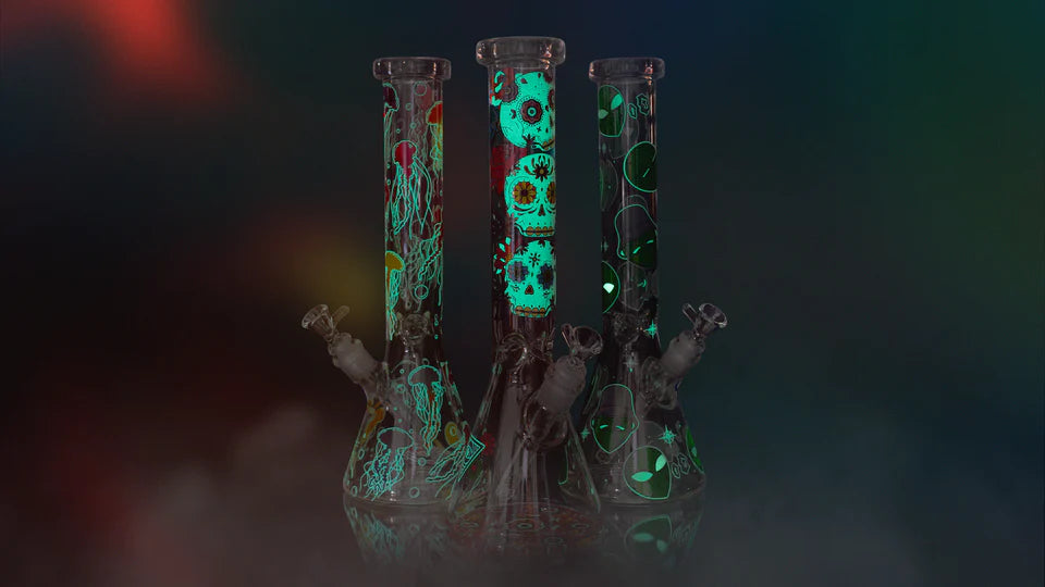 Red Eye Glass® | 10" Sugar Skull Glow-in-the-Dark Water Pipe [REG160] Glass Bong Smoking Cat Distribution