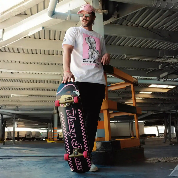 Antifashion x Blazy Susan | Susan Skateboard Deck Gadget Smoking Cat Distribution