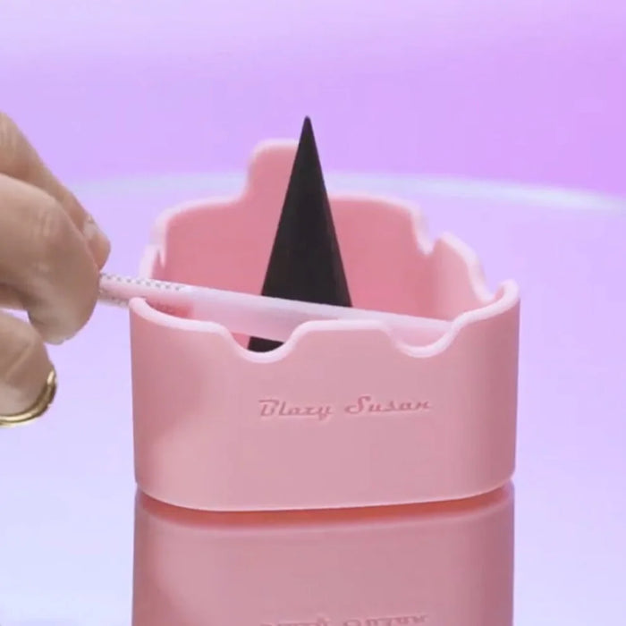 Blazy Susan | Deluxe Silicone Ashtray / Bowl Cleaner-Pink Silicone Ashtray Smoking Cat Distribution
