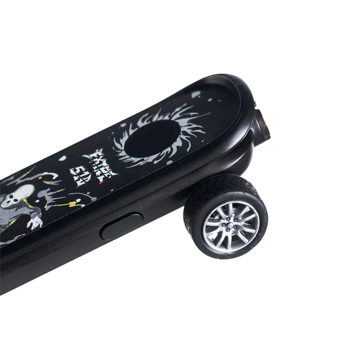 SC Extre 510 Play Deck Skateboard 510 Batteries 5 Count Display