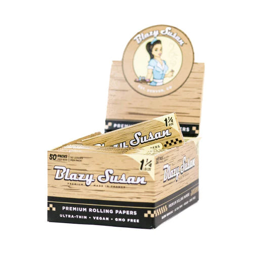 Blazy Susan | Unbleached 1-1/4 Rolling paper box of 50