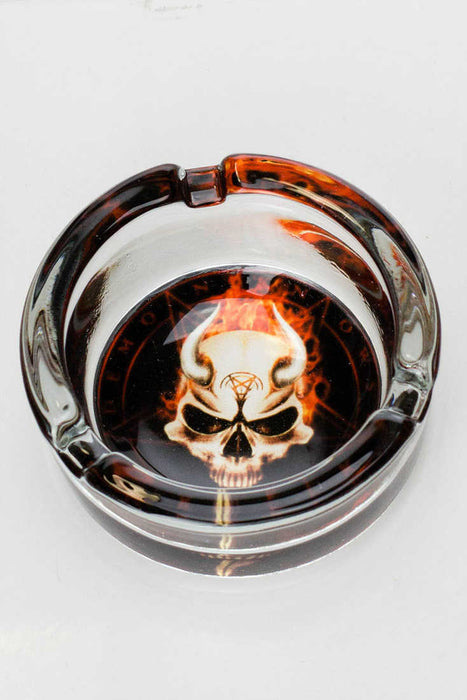 Round glass ashtray- - One Wholesale