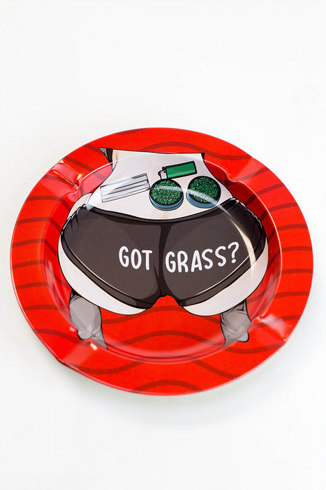 Smoke Arsenal round metal ashtray-Got grass - One Wholesale